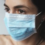 Quelles sont les caractéristiques d'un masque chirurgical