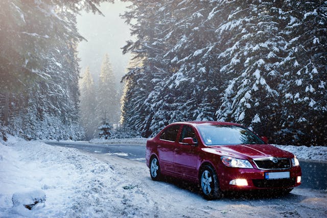 voiture en hiver
